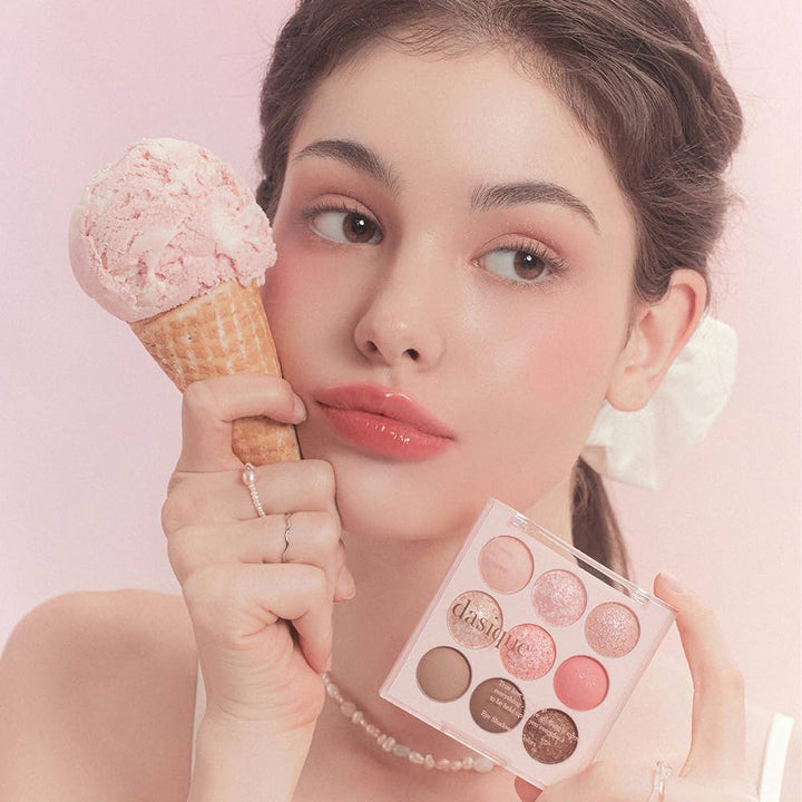 Dasique Ice Cream Glitter Eyeshadow Palette: Candy Berry