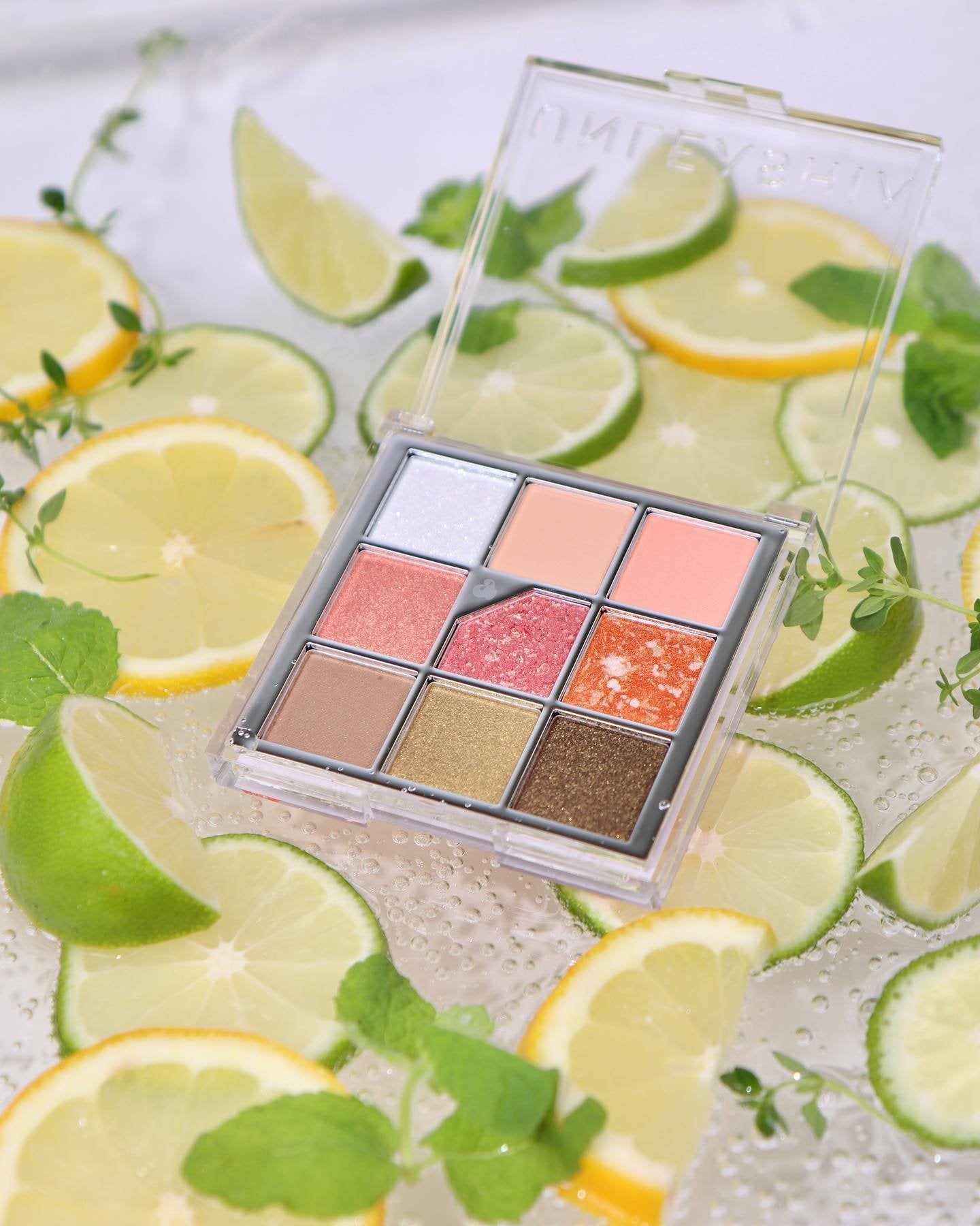 Unleashia Glitterpedia Eye Palette N6. All of Citrus