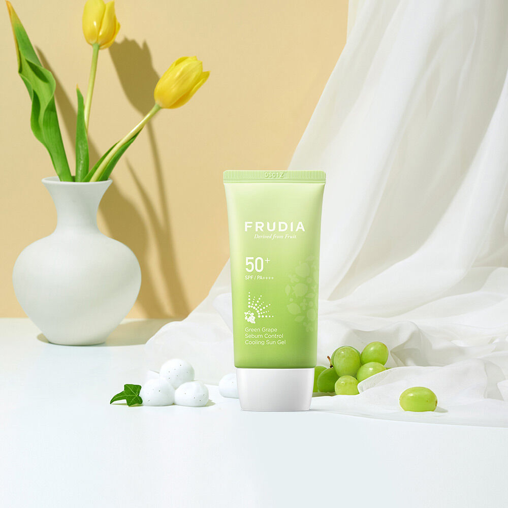 Frudia Green Grape Sebum Control Sun Gel SPF50+/ PA++++ 50gr